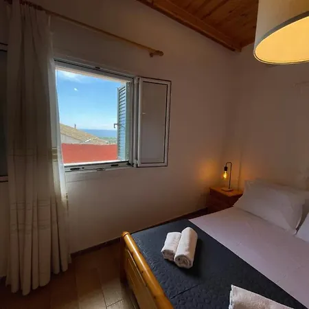 Traditional Corfiot House At Appartement