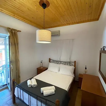 Appartement Traditional Corfiot House At *